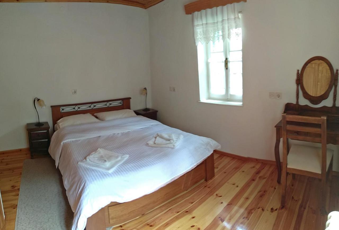 פאפיגקון Guesthouse Iro מראה חיצוני תמונה